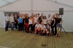Janine mit Workshopteilnehmern beim Dresdner Salsafestival