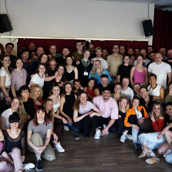 <strong>Tanz dich froh!